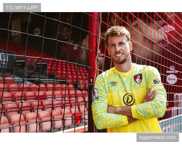 伯恩茅斯门将内托再献神勇扑救，助球队稳步提升竞争力