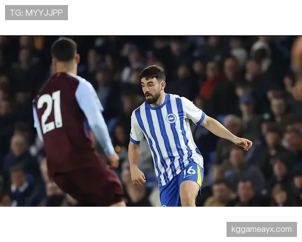 布莱顿防线坚如磐石，新赛季防守表现亮眼状态回暖引关注