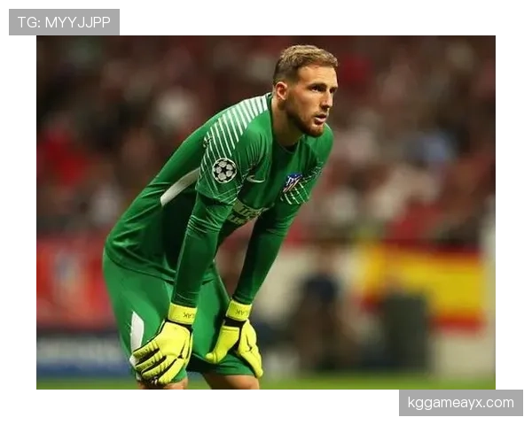 奥布拉克国家队首秀表现稳健，展现顶级门将潜力