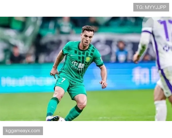 国安中场节奏混乱，控球数据尚可但攻防转换效率骤降